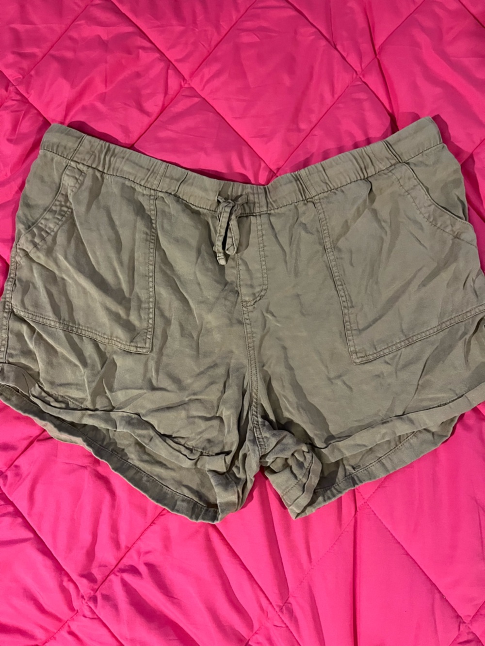 GAP Khaki Drawstring Linen-Blend Women’s Shorts